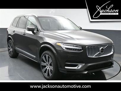 New 2024 Volvo XC90 T8 Ultimate w/ Protection Package Premier