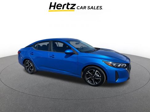 Used 2025 Nissan Sentra SV FWD image 1