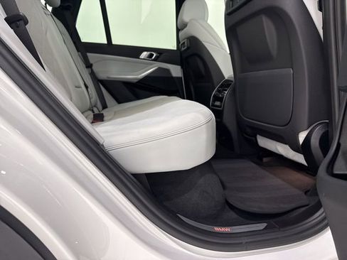 Certified 2023 BMW X5 xDrive40i w/ Premium Package image 23
