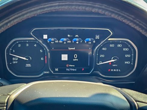 Used 2020 GMC Sierra 1500 AT4 w/ AT4 Premium Package image 21