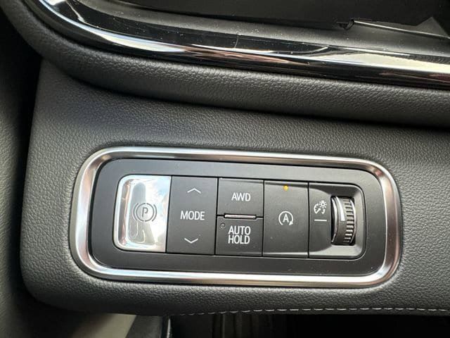 New 2026 Buick Enclave Sport Touring w/ Power Package AWD/4WD image 21