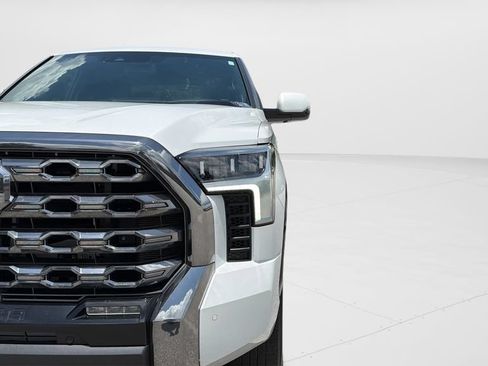 Used 2024 Toyota Tundra Platinum AWD/4WD image 34