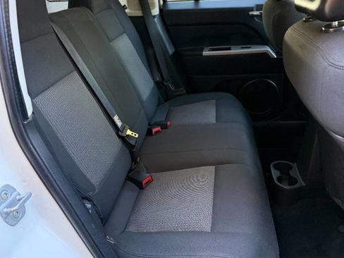 Used 2008 Jeep Patriot Sport FWD image 17