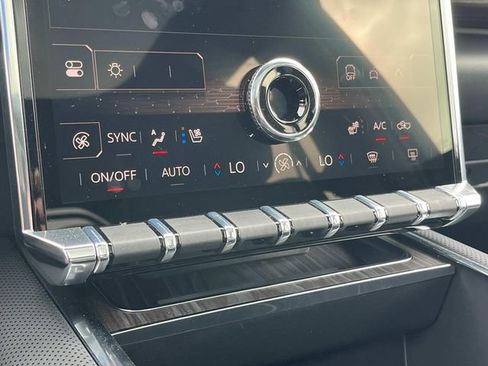 New 2025 GMC Sierra EV Denali image 26