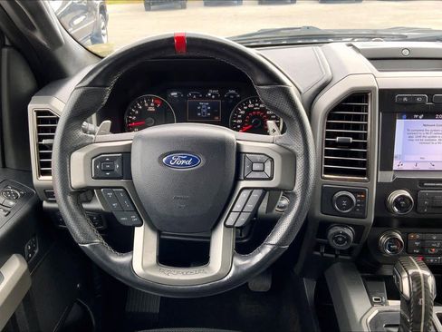 Used 2019 Ford F150 Raptor w/ Equipment Group 802A Luxury image 5