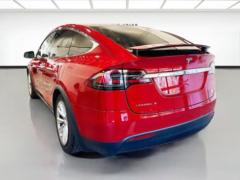 Used 2017 Tesla Model X 100D image 4