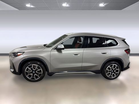 Used 2023 BMW X1 xDrive28i w/ Convenience Package AWD/4WD image 2