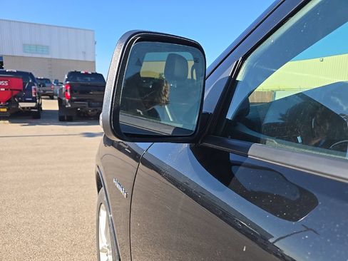 Used 2025 Dodge Durango R/T AWD/4WD image 8