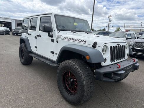 Used 2015 Jeep Wrangler Unlimited Rubicon AWD/4WD image 7