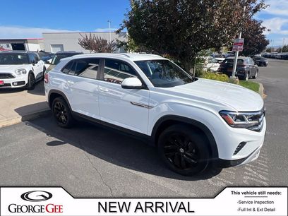 Used 2023 Volkswagen Atlas Cross Sport SE w/ Black Wheel Package