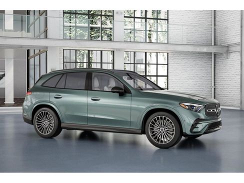 New 2026 Mercedes-Benz GLC 300 4MATIC image 13