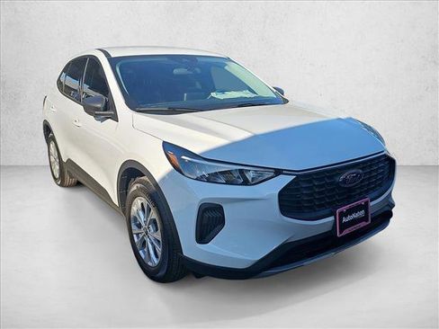 New 2026 Ford Escape Active image 7