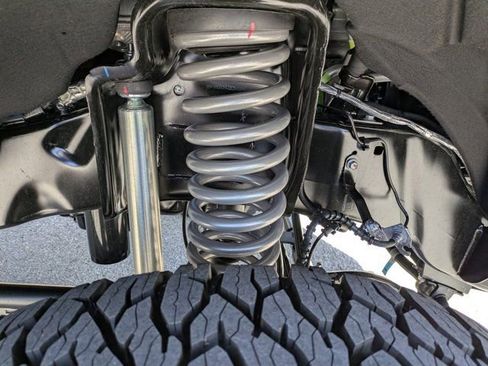 New 2026 Ford F250 Lariat w/ Black Appearance Package AWD/4WD image 27