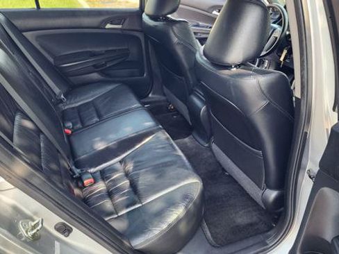 Used 2012 Honda Accord SE image 16