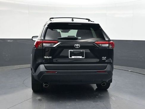 Used 2024 Toyota RAV4 XLE Premium image 5