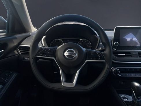 Used 2020 Nissan Altima 2.5 S FWD image 12