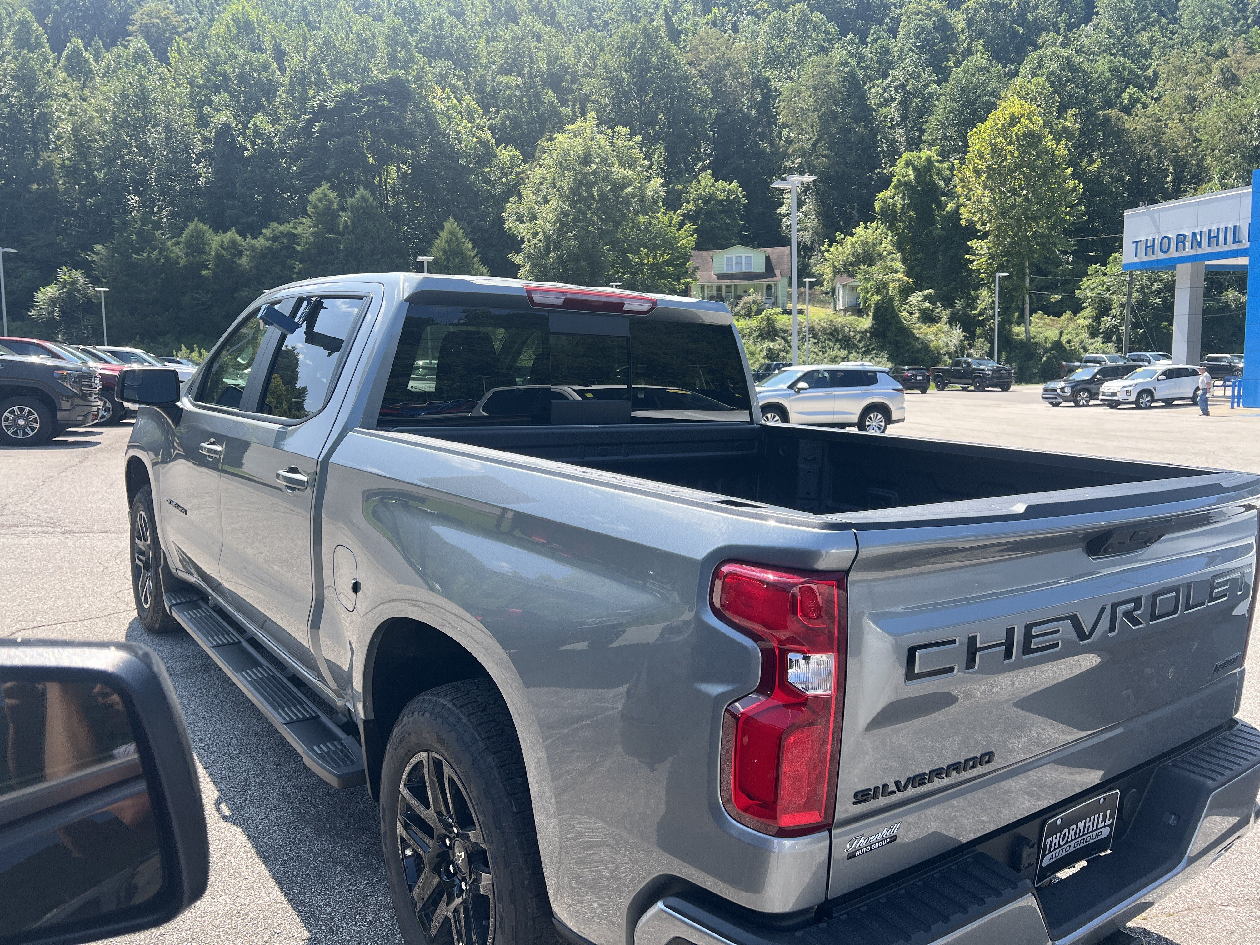 New 2026 Chevrolet Silverado 1500 RST w/ Z71 Off-Road Package AWD/4WD image 5