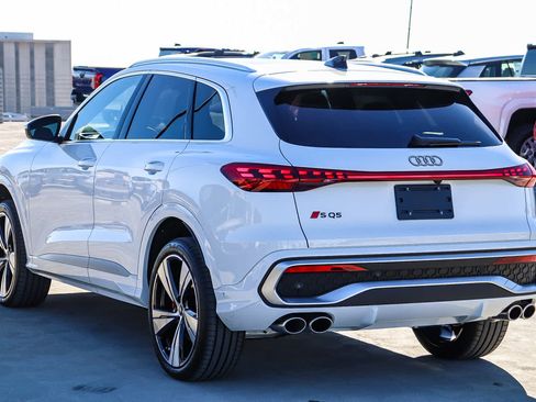 New 2025 Audi SQ5 Premium Plus AWD/4WD image 6