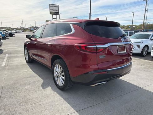 Used 2019 Buick Enclave Premium AWD/4WD image 7