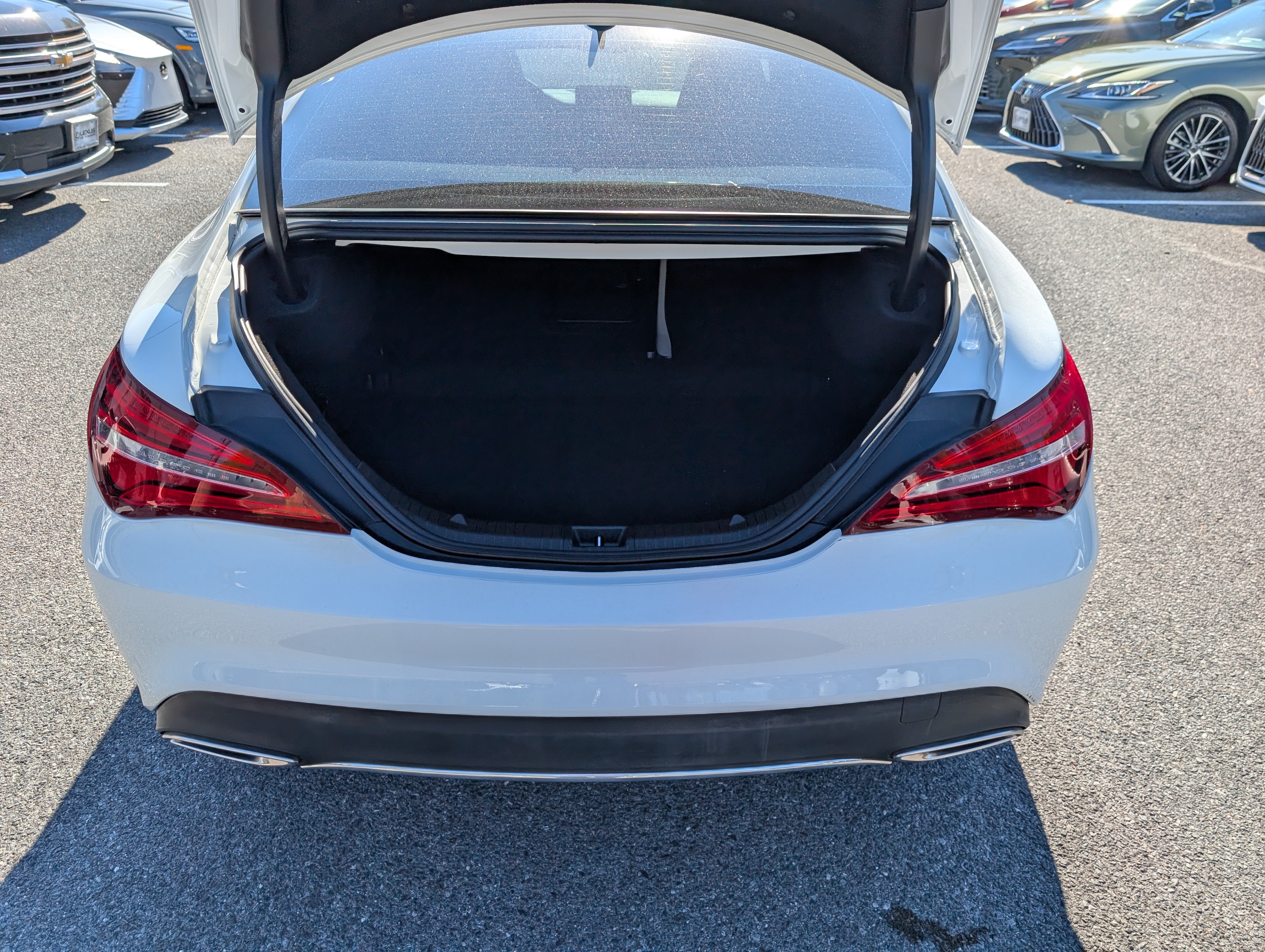 Used 2018 Mercedes-Benz CLA 250 4MATIC image 12