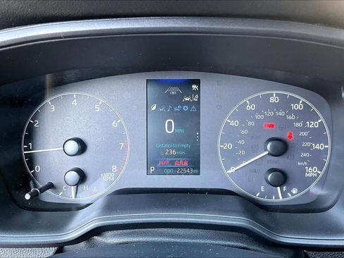 Certified 2024 Toyota Corolla LE image 24