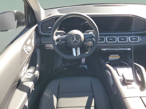 New 2026 Mercedes-Benz GLS 450 4MATIC image 17
