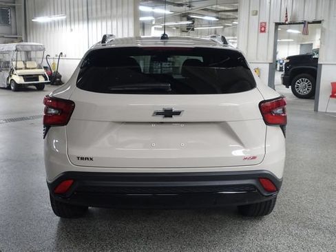 New 2026 Chevrolet Trax RS w/ Driver Confidence Package FWD image 6