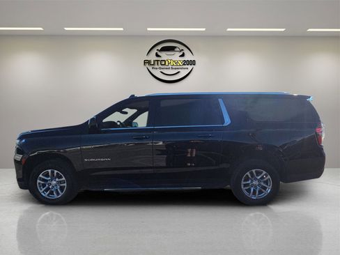 Used 2021 Chevrolet Suburban LS image 4