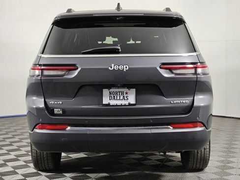 Used 2024 Jeep Grand Cherokee L Limited w/ Luxury Tech Group II image 4