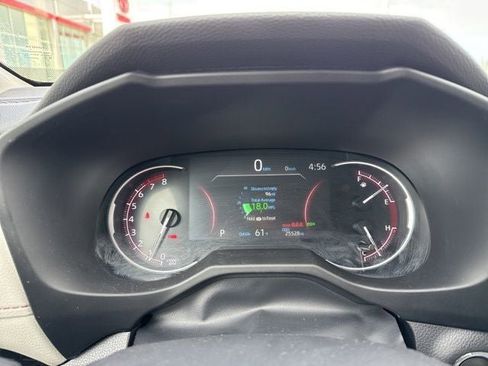 Used 2025 Toyota RAV4 XLE AWD/4WD image 8