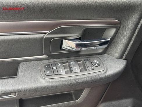 Used 2024 RAM 1500 Warlock w/ Warlock Decor Package AWD/4WD image 13
