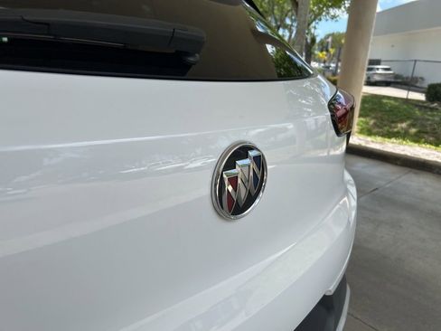 Used 2022 Buick Encore GX Select FWD image 17