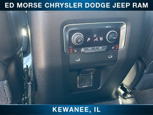Used 2021 Chevrolet Tahoe Z71 w/ Z71 Signature Package AWD/4WD image 24