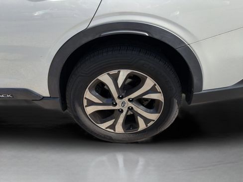 Used 2021 Subaru Outback Limited XT image 31