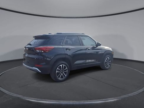 Used 2025 Chevrolet TrailBlazer LT image 8