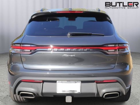 Used 2024 Porsche Macan image 6