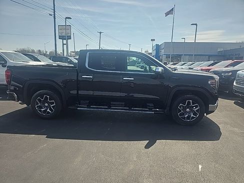 New 2026 GMC Sierra 1500 SLT w/ SLT Premium Plus Package AWD/4WD image 4