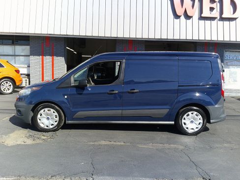 Used 2015 Ford Transit Connect XL image 2