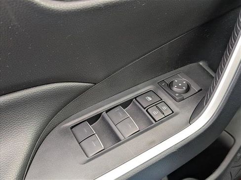 Used 2025 Toyota RAV4 XLE image 25