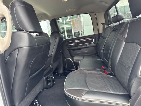 Used 2024 RAM 2500 Laramie AWD/4WD image 27
