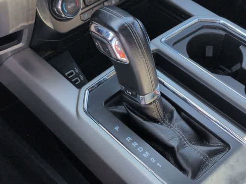 Used 2017 Ford F150 Lariat AWD/4WD image 31