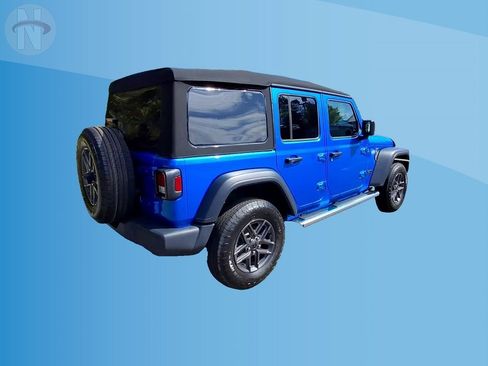 Used 2024 Jeep Wrangler Unlimited Sport AWD/4WD image 8