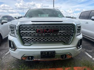 Used 2019 GMC Sierra 1500 Denali w/ Denali Ultimate Package AWD/4WD video 2