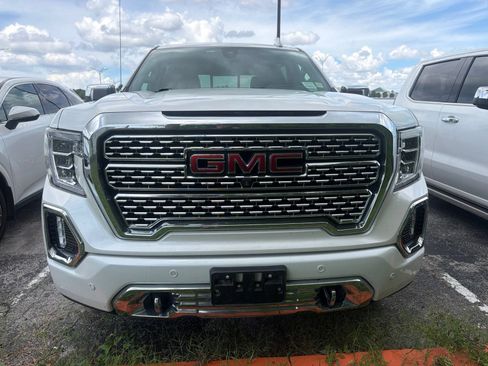 Used 2019 GMC Sierra 1500 Denali w/ Denali Ultimate Package AWD/4WD image 2