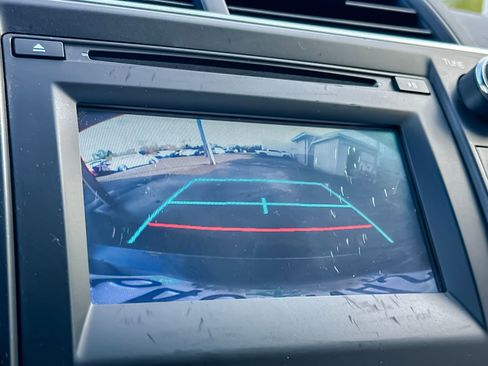 Used 2016 Toyota Camry LE image 17