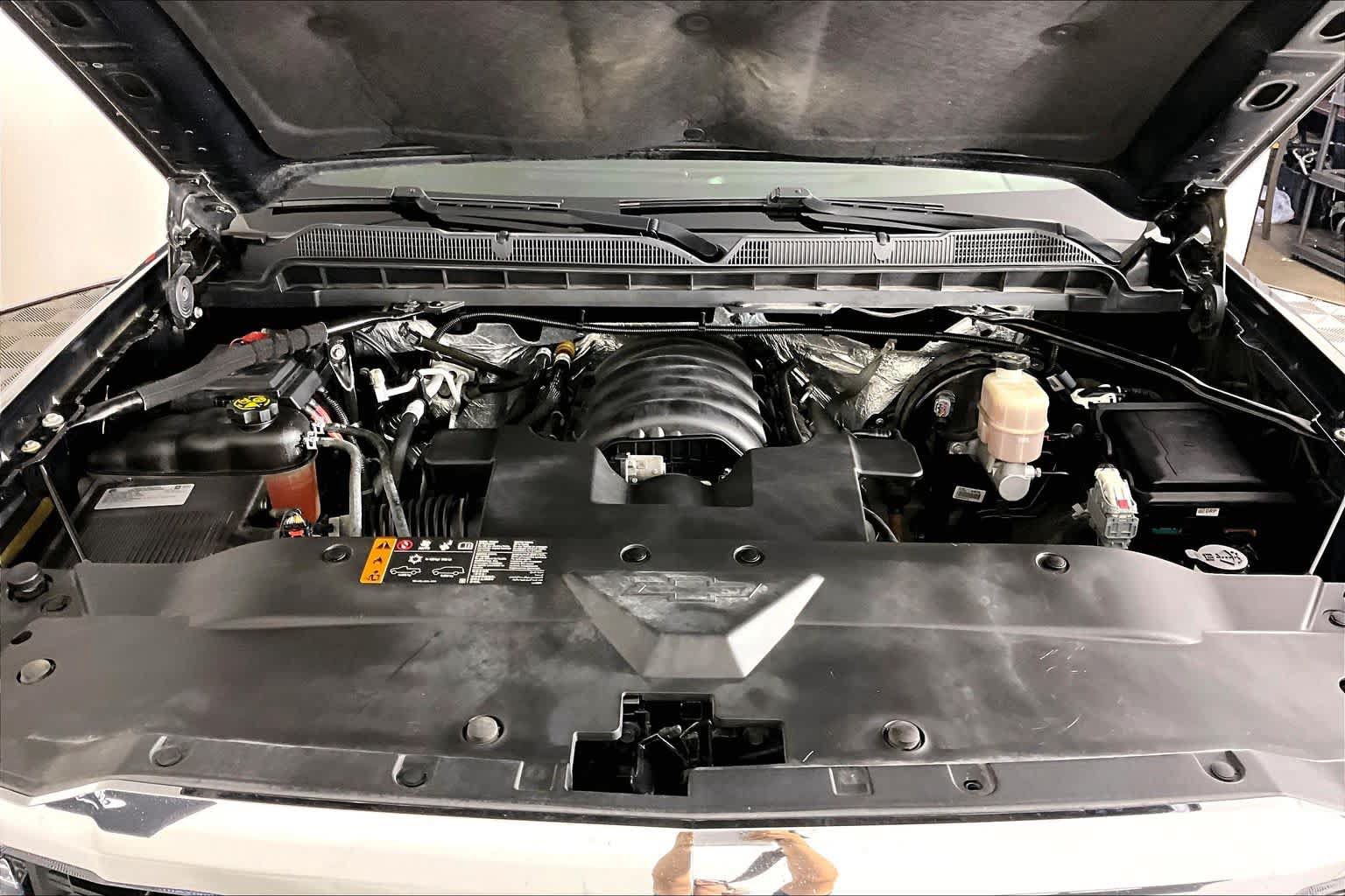 Used 2018 Chevrolet Silverado 1500 LT w/ Texas Edition RWD image 29