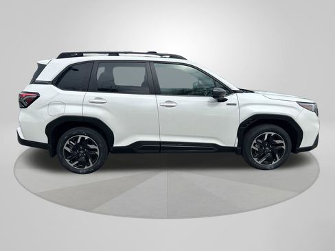 New 2026 Subaru Forester Touring AWD/4WD image 5