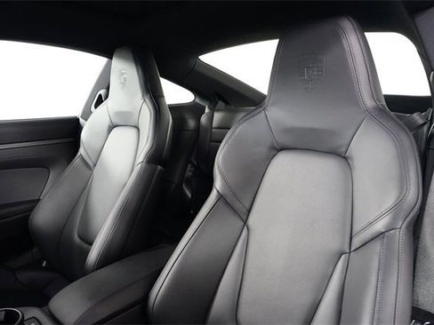 Used 2024 Porsche 911 Carrera S w/ Sport Package image 3