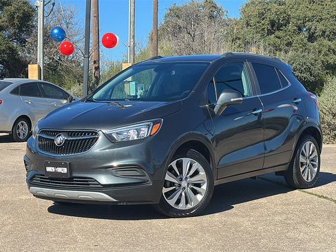 Used 2018 Buick Encore Preferred image 2