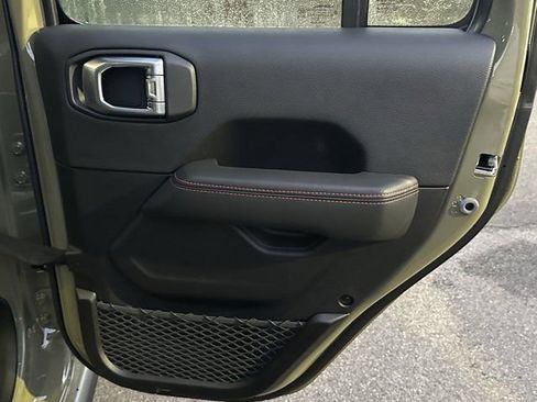 New 2026 Jeep Wrangler Unlimited Rubicon image 16